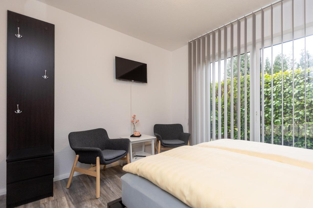 Pension Zum Lindeneck Lübz Esterno foto