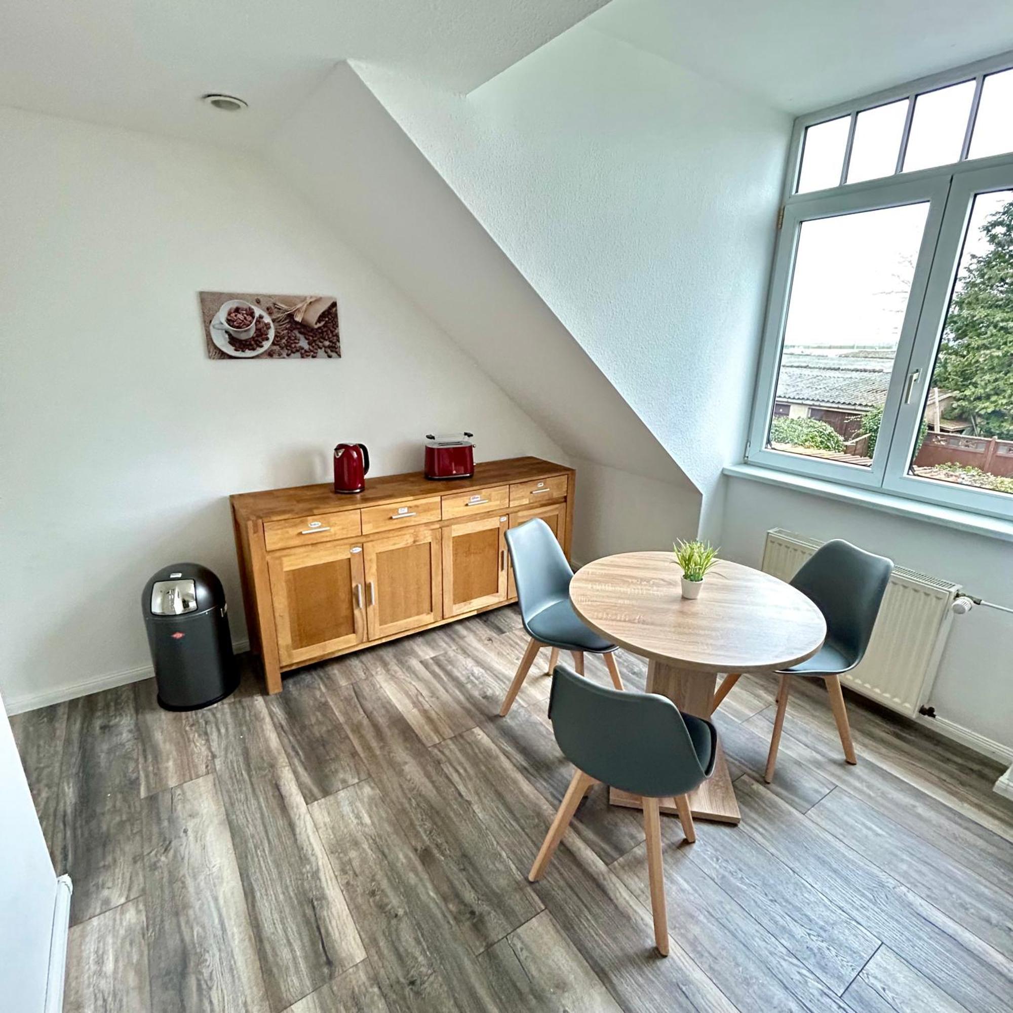 Pension Zum Lindeneck Lübz Esterno foto