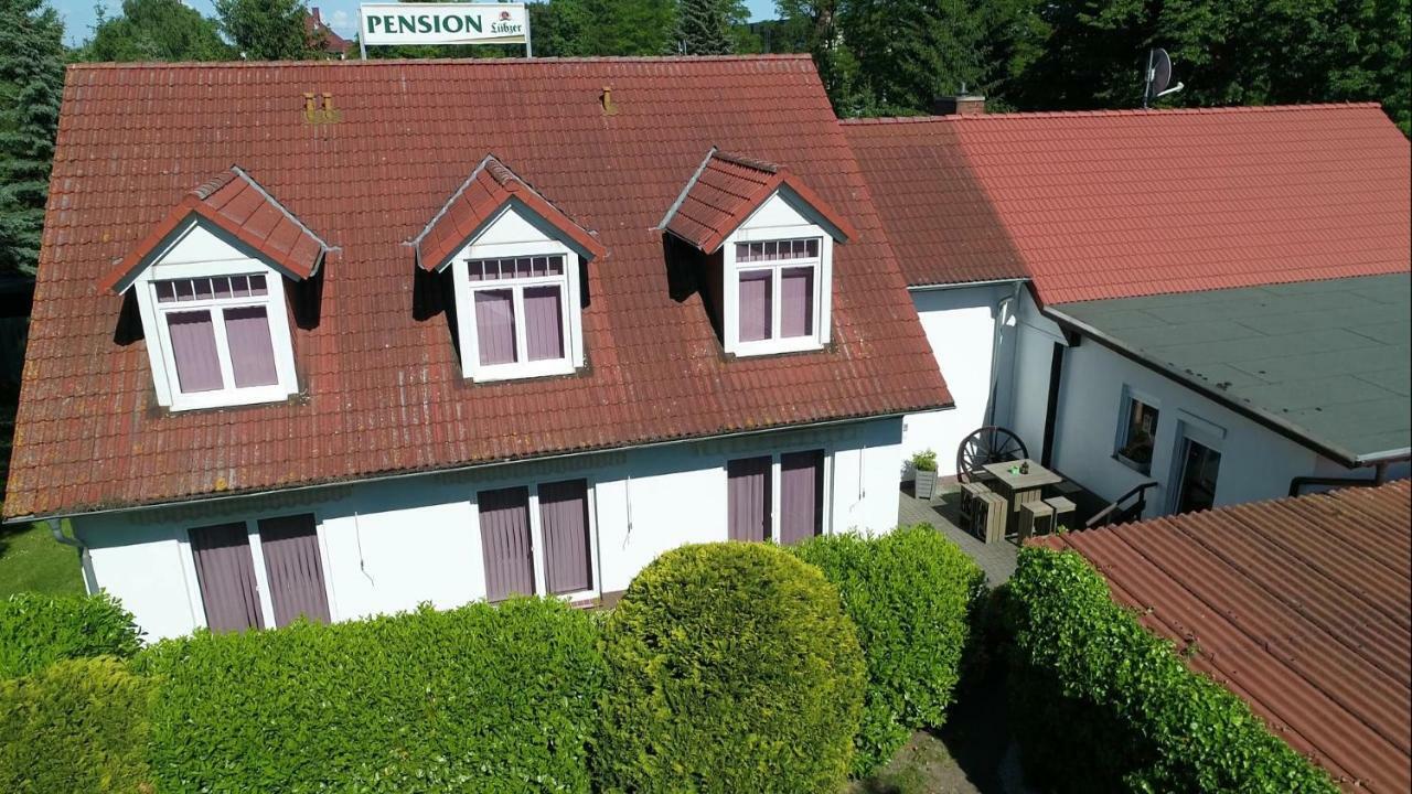 Pension Zum Lindeneck Lübz Esterno foto
