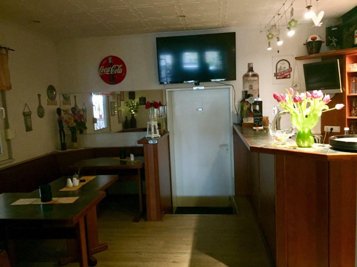 Pension Zum Lindeneck Lübz Esterno foto